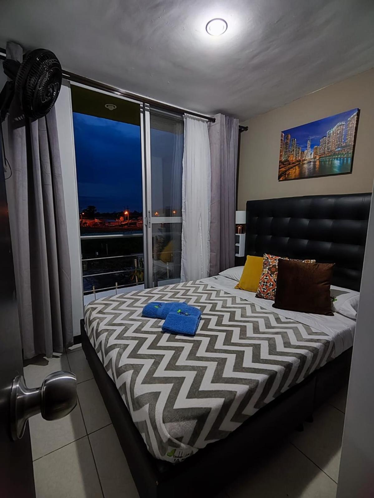 Apartamento cerca parque del Café con Piscina Montenegro Exterior foto